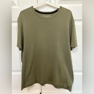 Banana Republic Men's Short Sleeve Tee in Olive